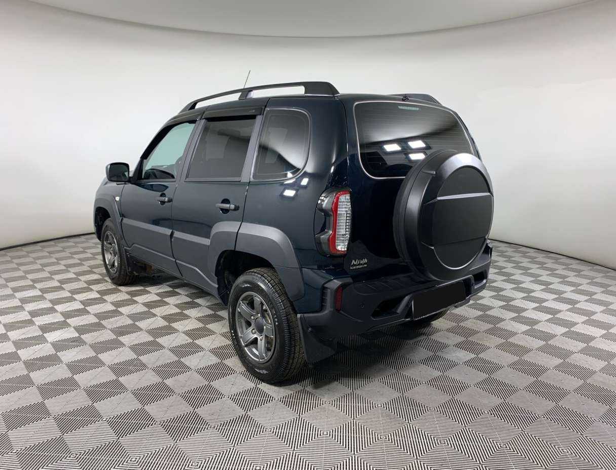 Lada (ВАЗ) Niva с пробегом — 2023 год. Фото: #6