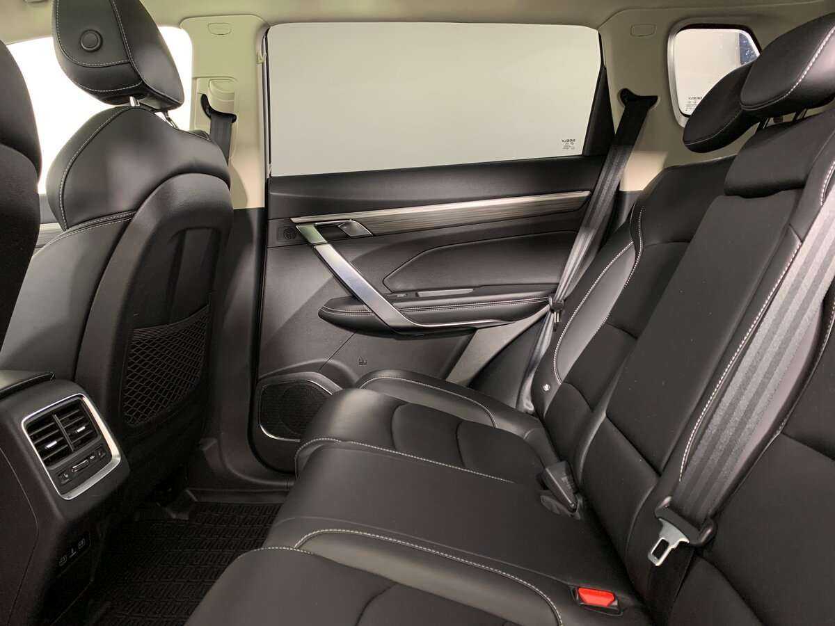 Geely Atlas Pro с пробегом — 2022 год. Фото: #16