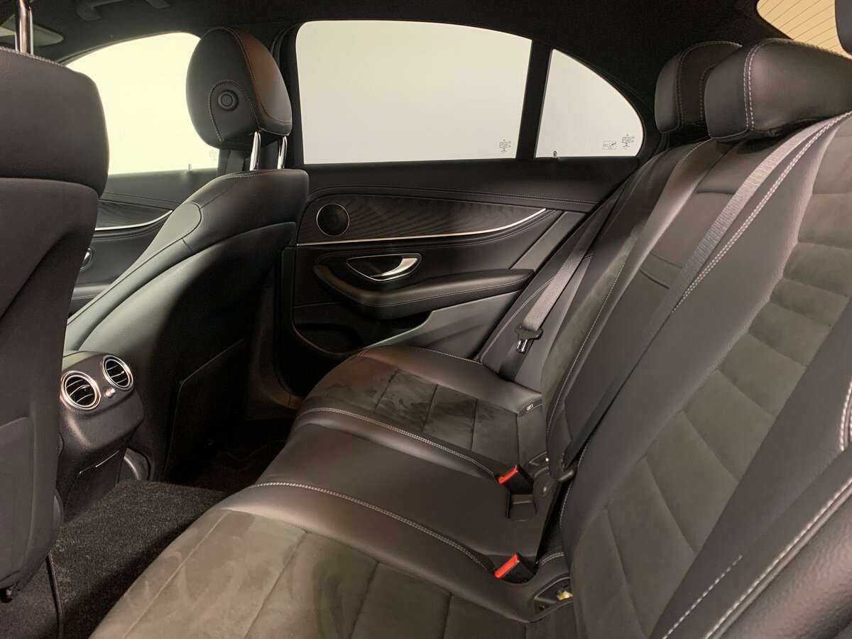Mercedes-Benz E-Класс с пробегом — 2018 год. Фото: #21
