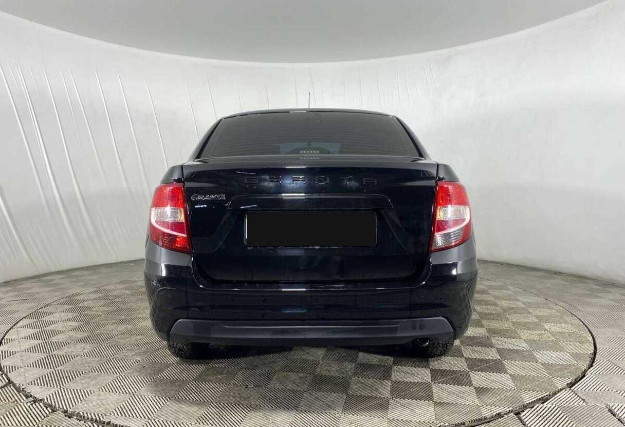 Lada (ВАЗ) Granta с пробегом — 2023 год. Фото: #5