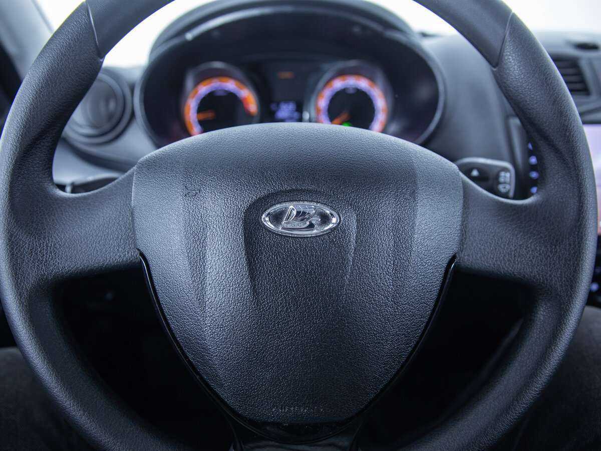 Lada (ВАЗ) Granta с пробегом — 2023 год. Фото: #11