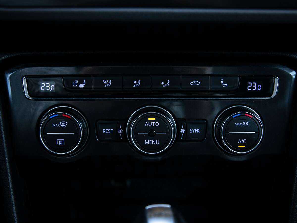 Volkswagen Tiguan с пробегом — 2018 год. Фото: #15