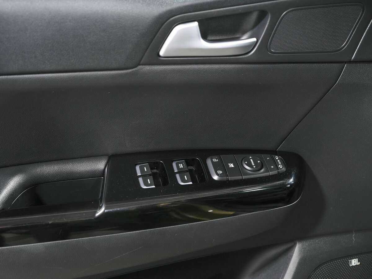 Kia Sportage с пробегом — 2016 год. Фото: #16