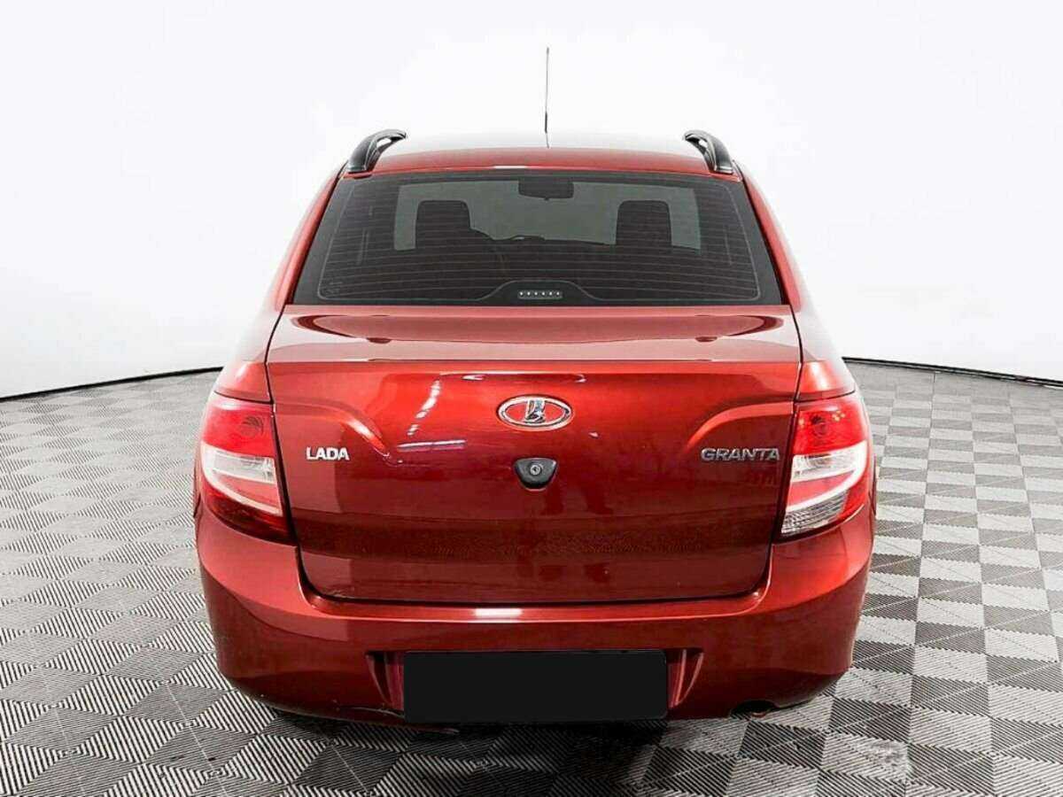 Lada (ВАЗ) Granta с пробегом — 2016 год. Фото: #5