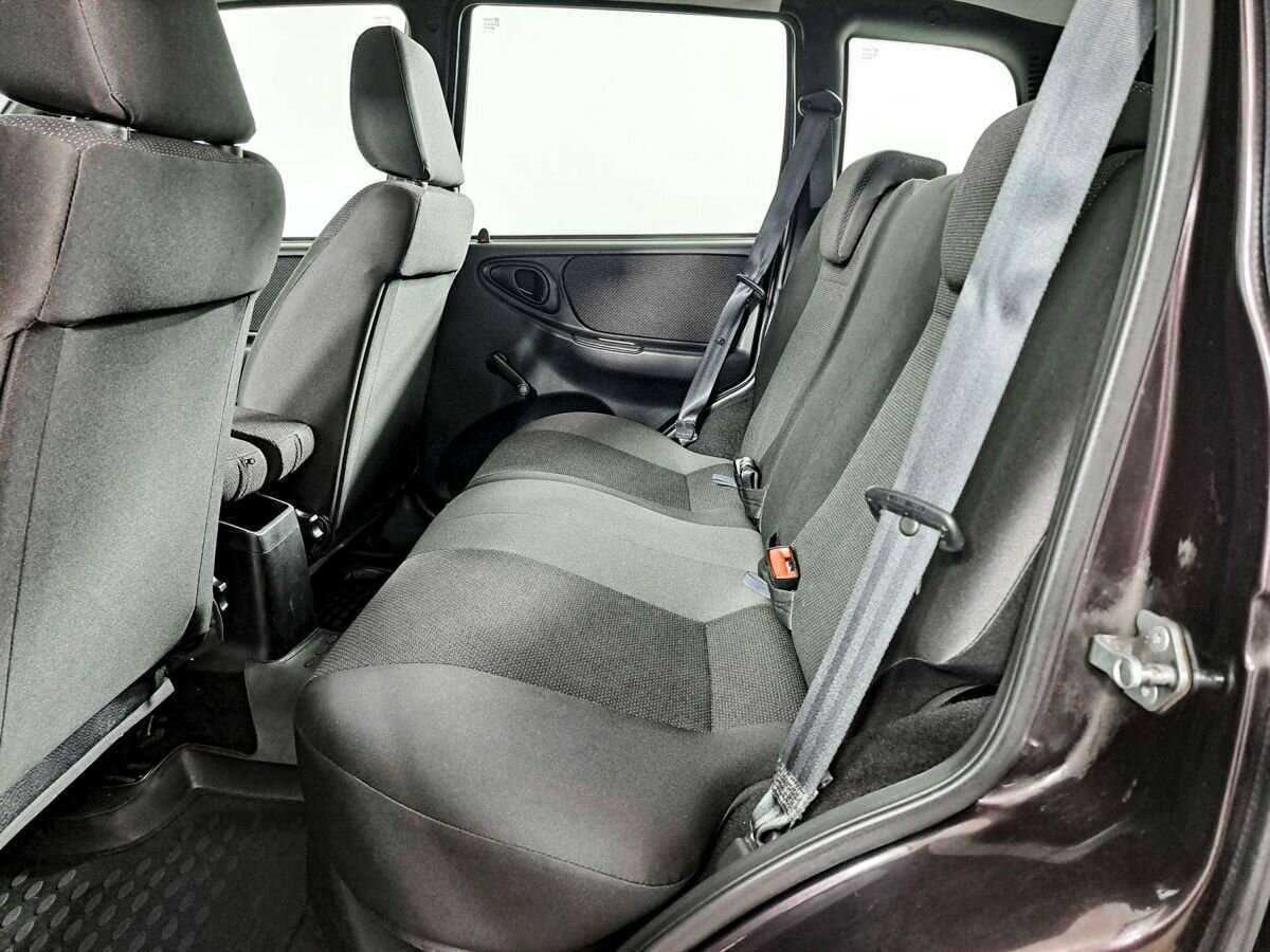 Chevrolet Niva с пробегом — 2016 год. Фото: #9