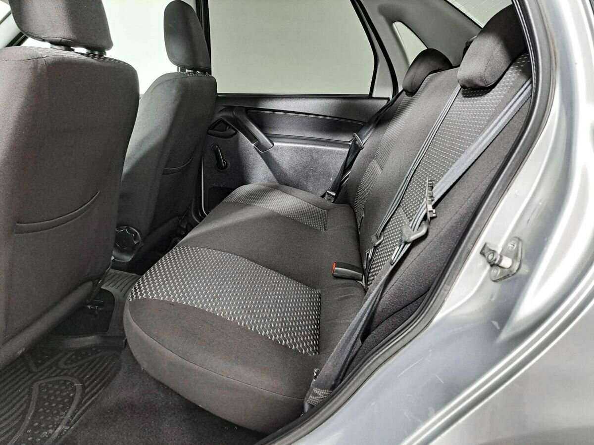 Lada (ВАЗ) Granta с пробегом — 2018 год. Фото: #9