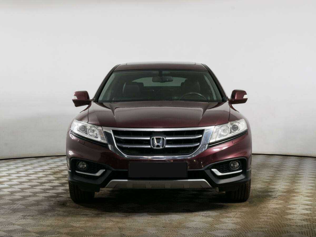Honda Crosstour с пробегом — 2014 год. Фото: #1