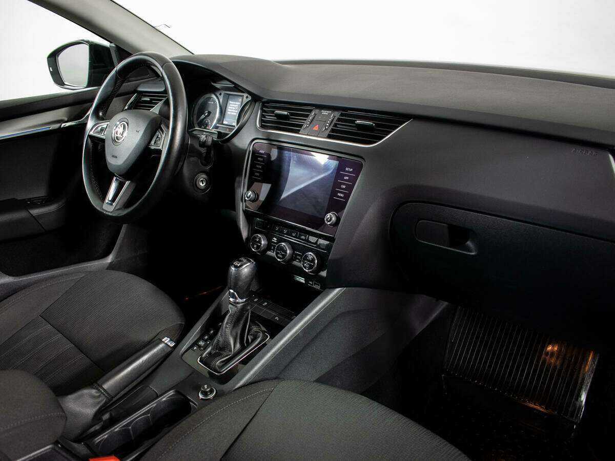 Skoda Octavia с пробегом — 2018 год. Фото: #8