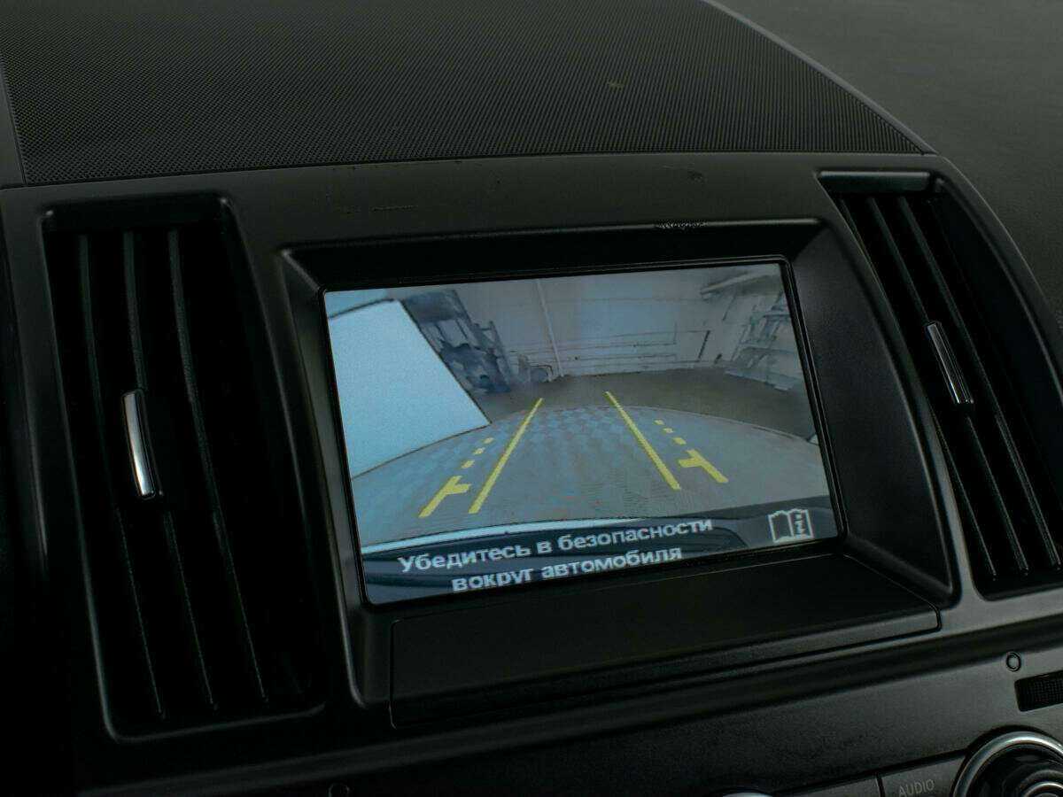 Land Rover Freelander с пробегом — 2014 год. Фото: #14