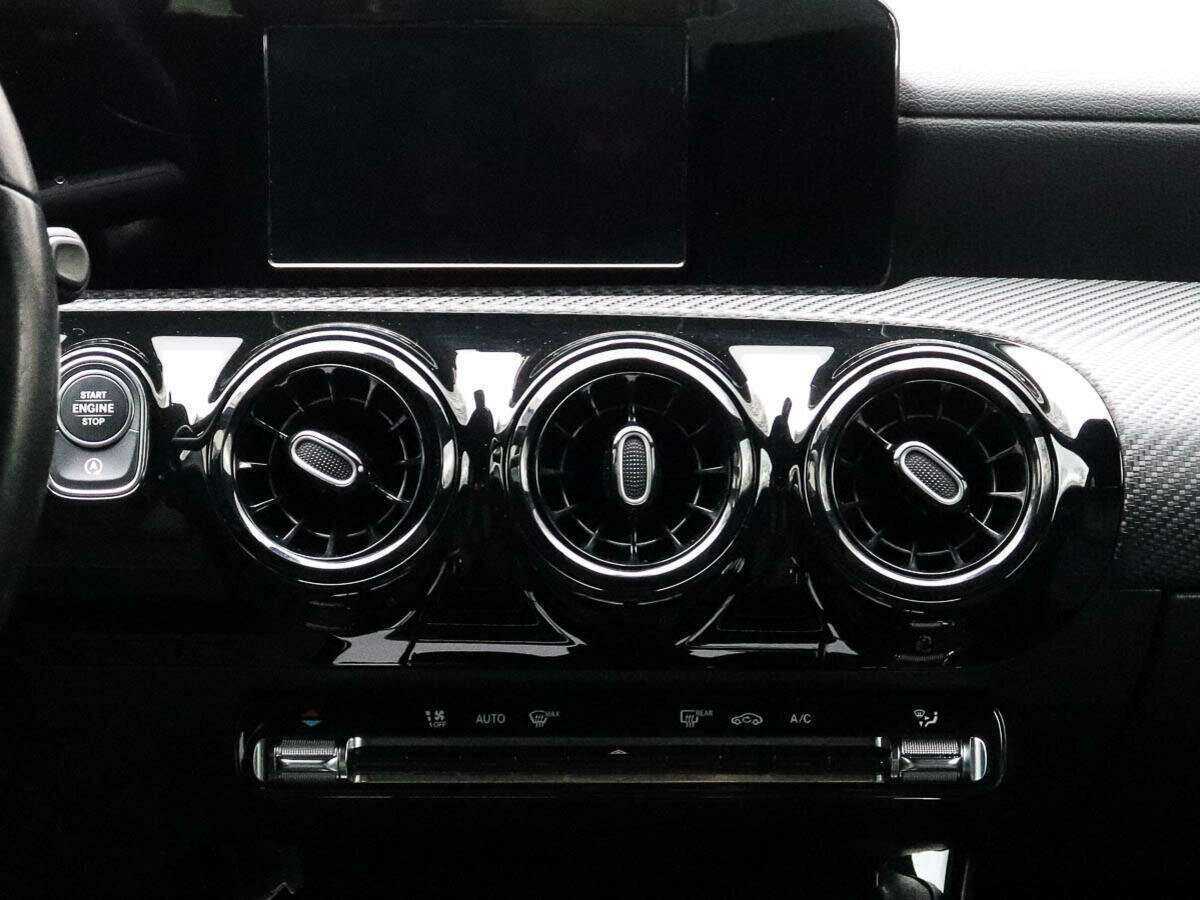 Mercedes-Benz A-Класс с пробегом — 2019 год. Фото: #9