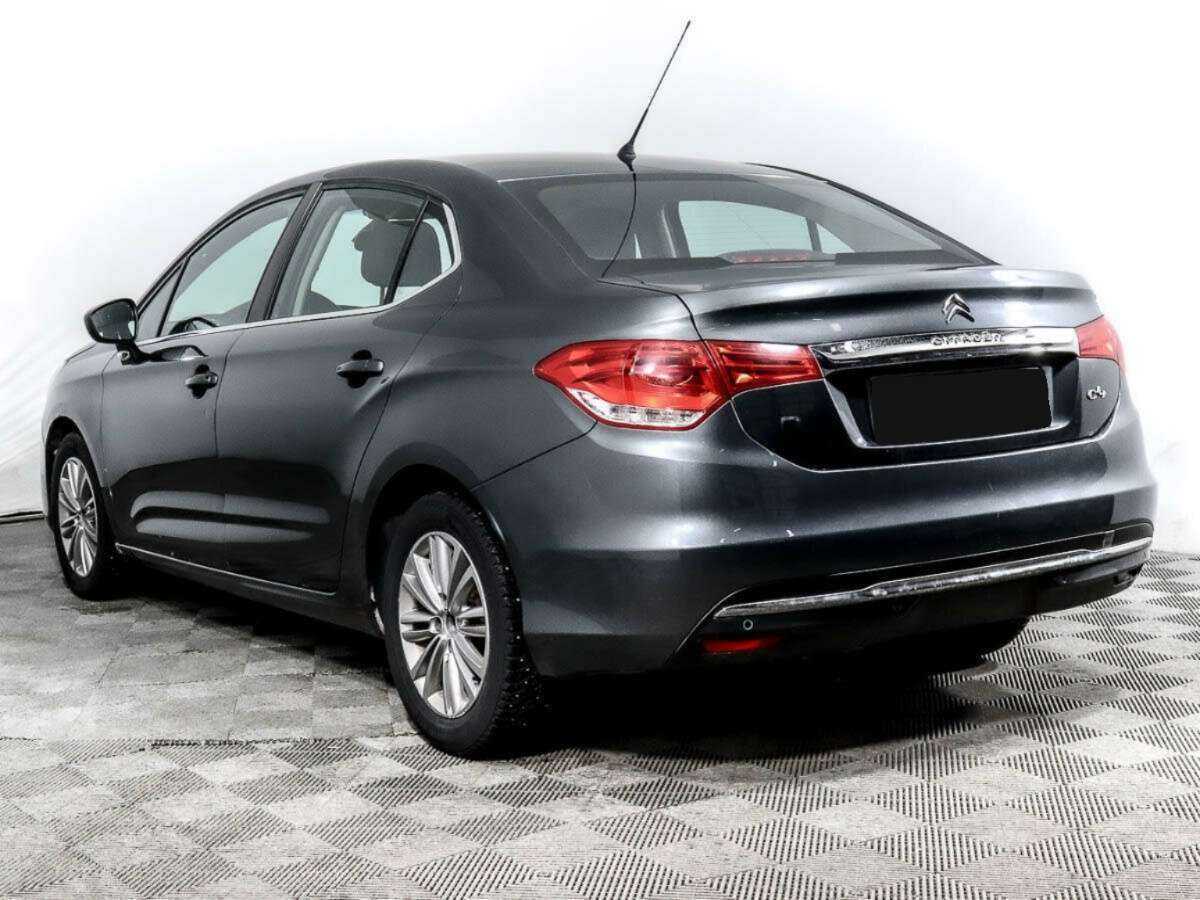 Citroen C4 с пробегом — 2013 год. Фото: #4