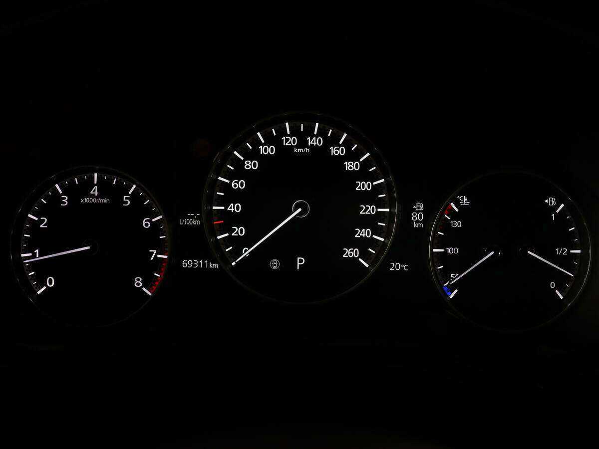 Mazda CX-30 с пробегом — 2021 год. Фото: #8