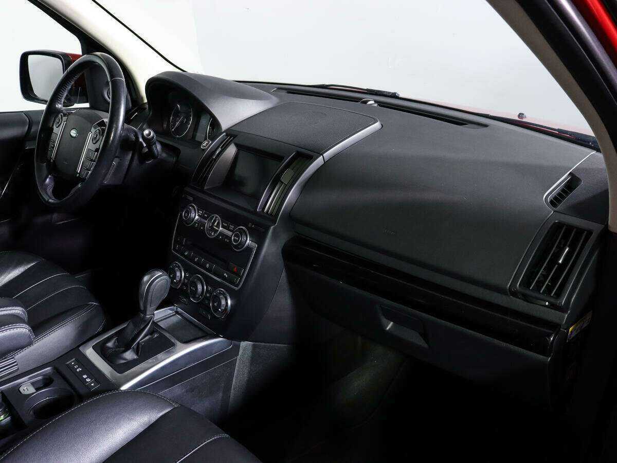 Land Rover Freelander с пробегом — 2014 год. Фото: #6