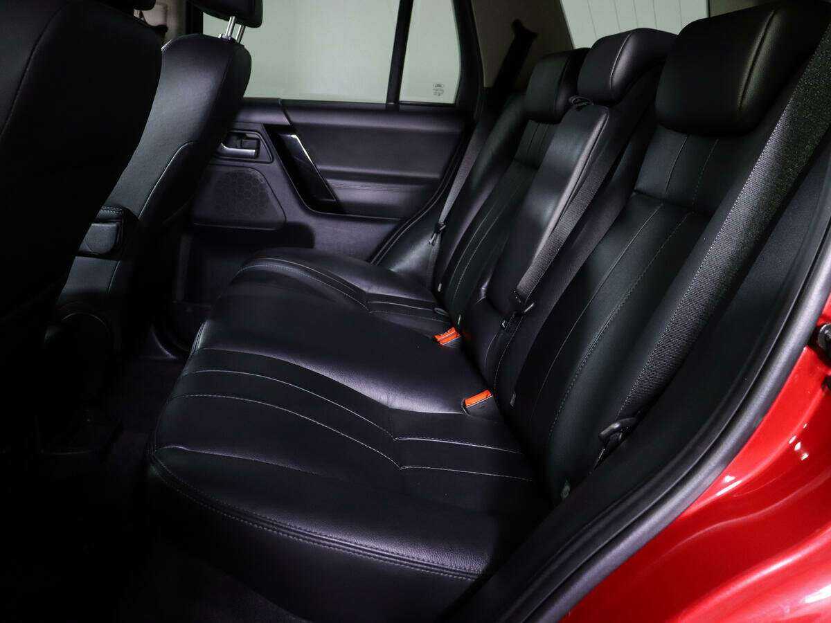 Land Rover Freelander с пробегом — 2014 год. Фото: #7