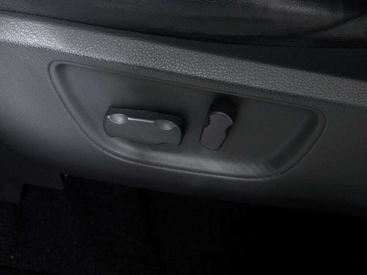 Mitsubishi Pajero Sport с пробегом — 2018 год. Фото: #19