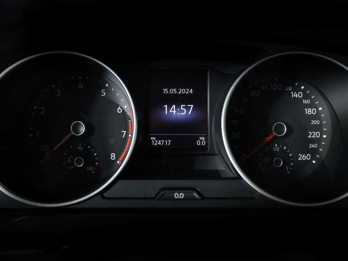 Volkswagen Tiguan с пробегом — 2017 год. Фото: #8