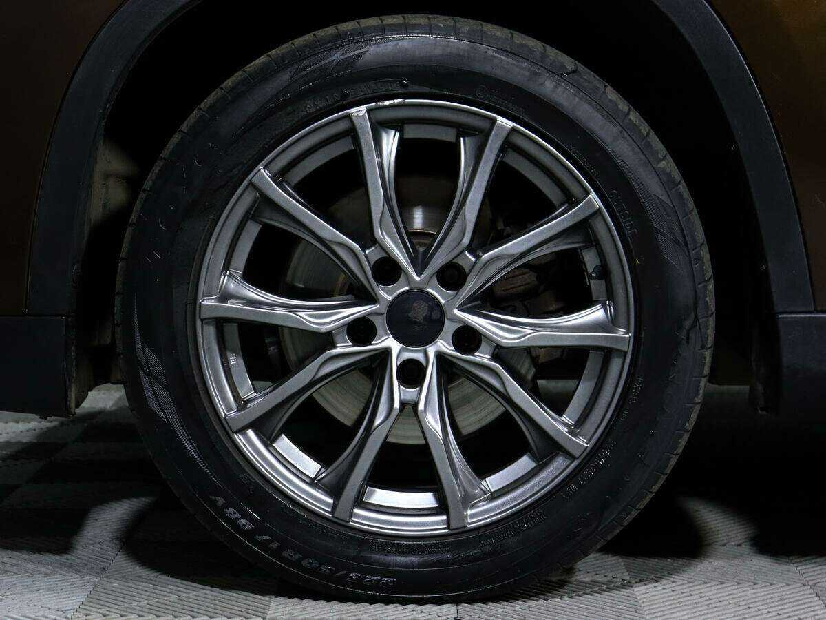 BMW X1 с пробегом — 2012 год. Фото: #14