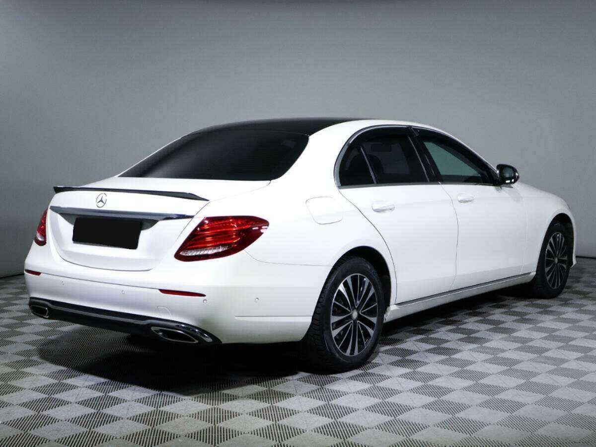 Mercedes-Benz E-Класс с пробегом — 2016 год. Фото: #4