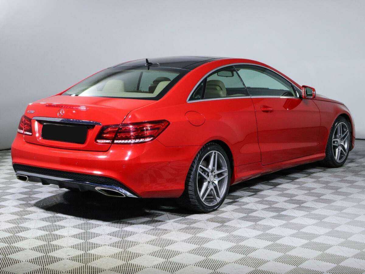 Mercedes-Benz E-Класс с пробегом — 2016 год. Фото: #4