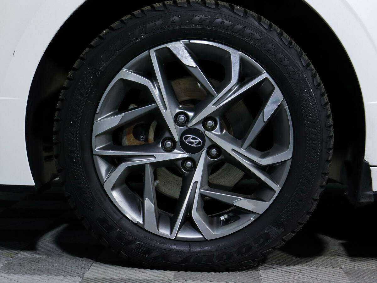 Hyundai Sonata с пробегом — 2020 год. Фото: #14