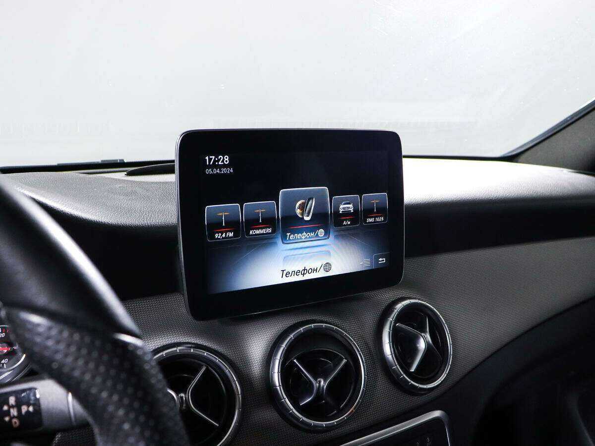 Mercedes-Benz CLA с пробегом — 2016 год. Фото: #14