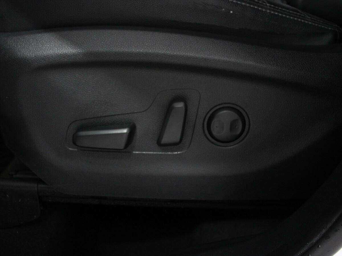 Kia Sorento с пробегом — 2017 год. Фото: #18