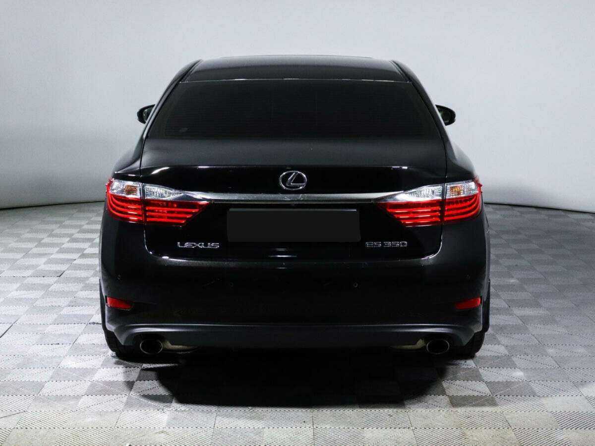Lexus ES с пробегом — 2013 год. Фото: #4