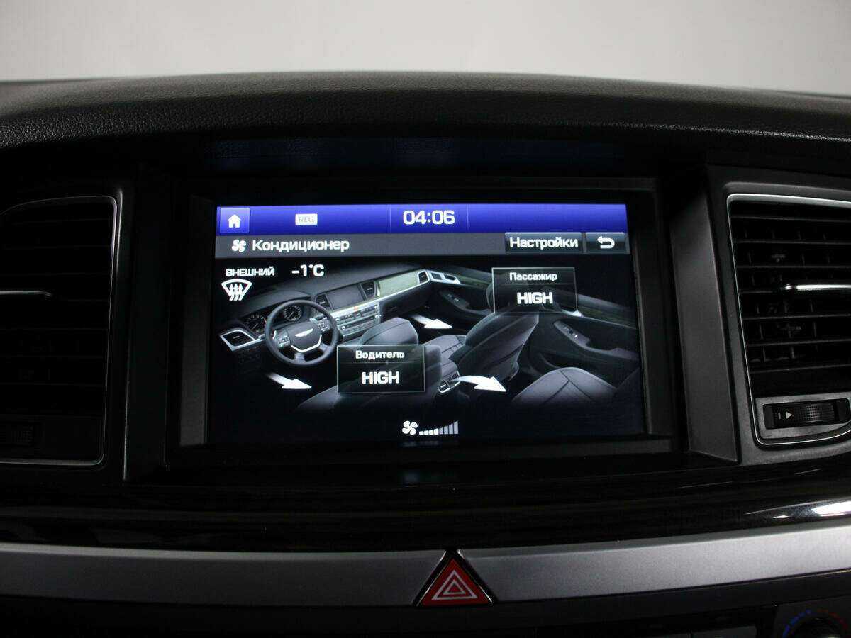 Hyundai Genesis с пробегом — 2014 год. Фото: #23