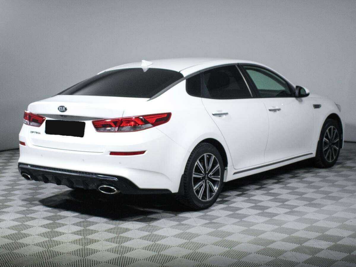 Kia Optima с пробегом — 2018 год. Фото: #3