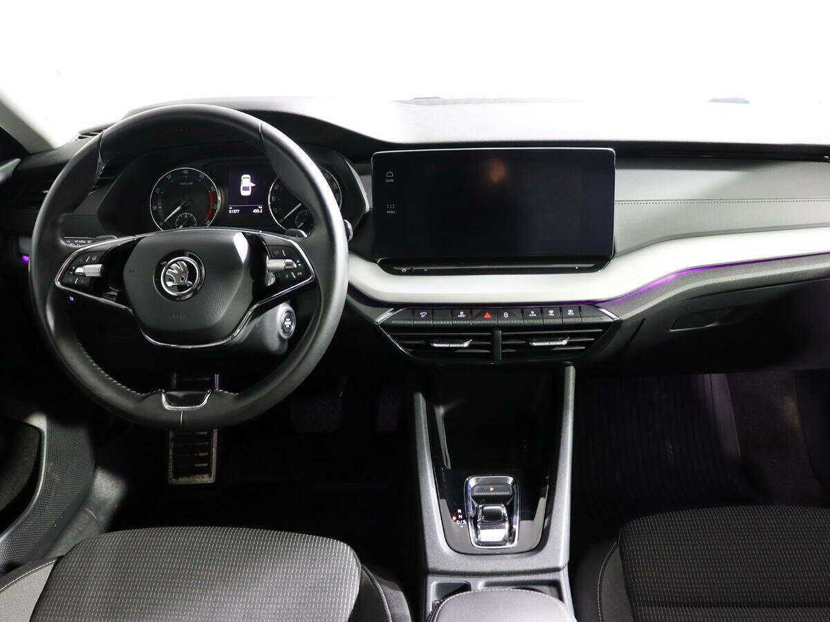 Skoda Octavia с пробегом — 2021 год. Фото: #10
