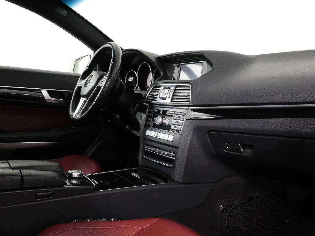 Mercedes-Benz E-Класс с пробегом — 2014 год. Фото: #5