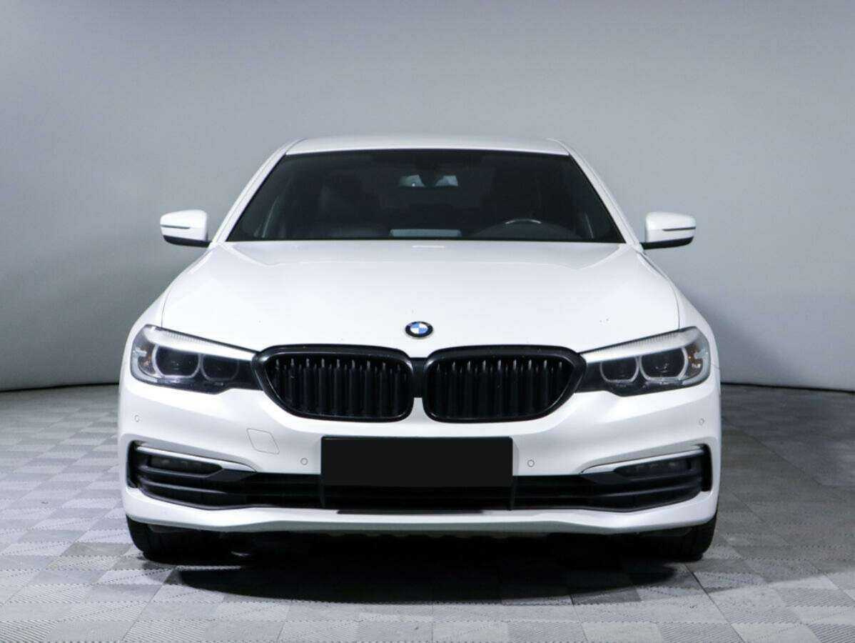 BMW 5 серии с пробегом — 2018 год. Фото: #1