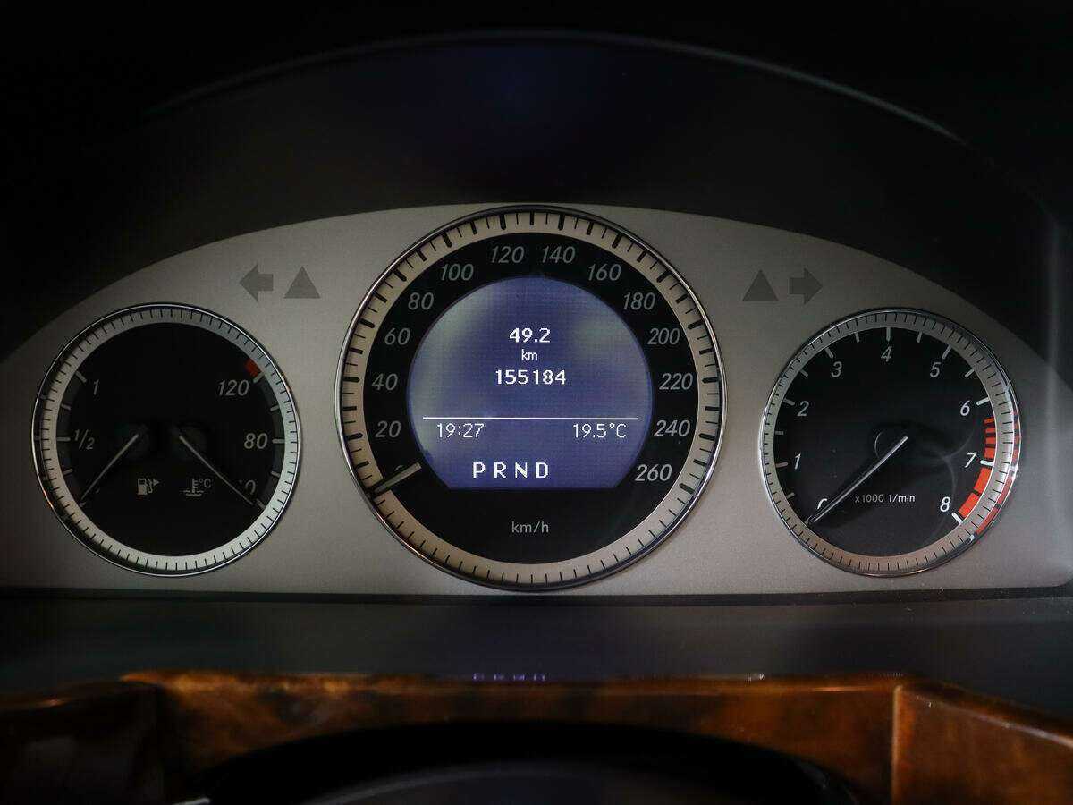 Mercedes-Benz GLK-Класс с пробегом — 2012 год. Фото: #9