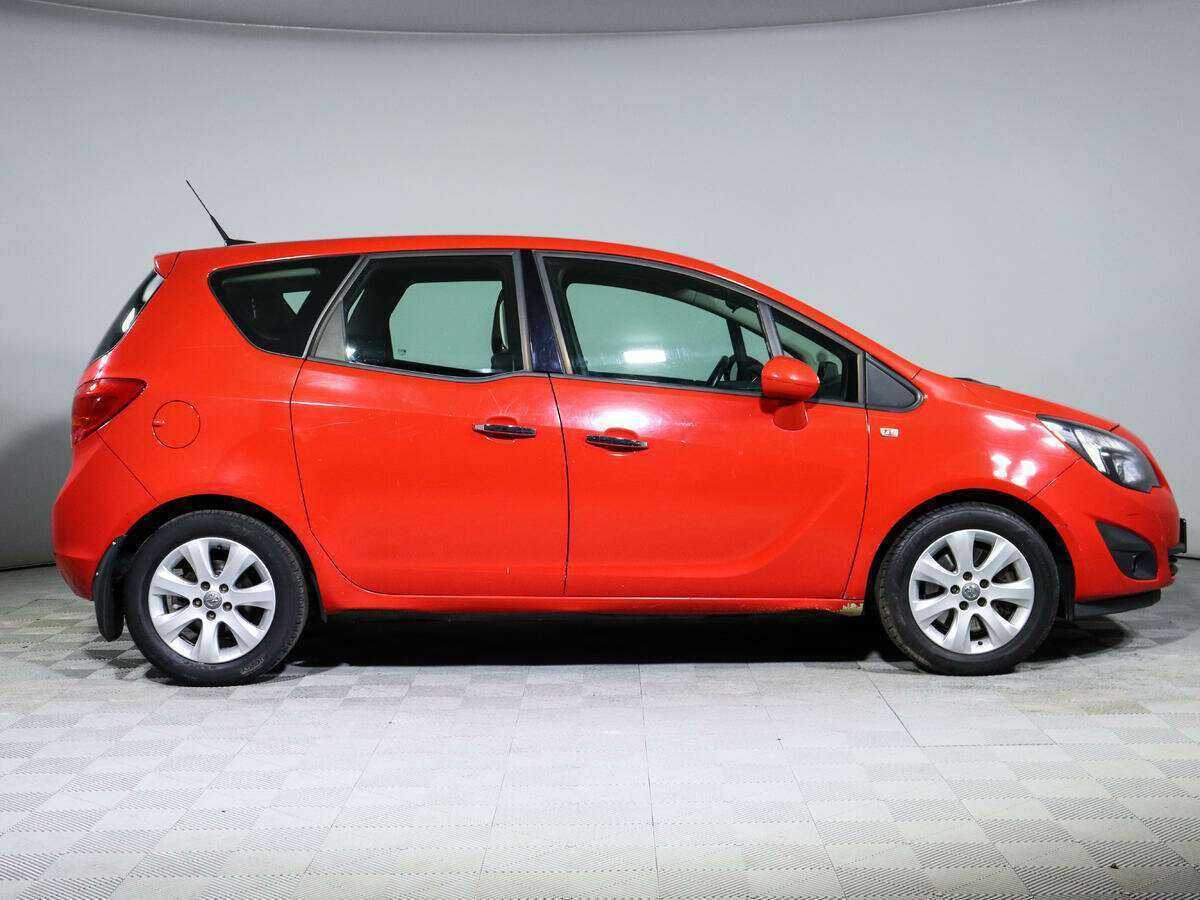 Opel Meriva с пробегом — 2012 год. Фото: #3