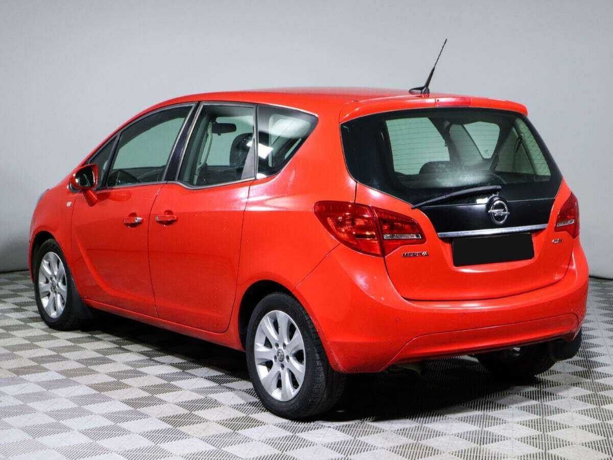 Opel Meriva с пробегом — 2012 год. Фото: #5