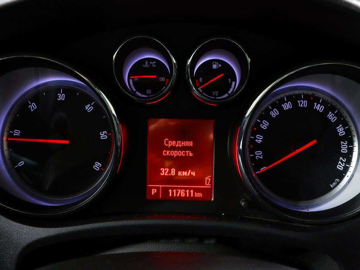 Opel Meriva с пробегом — 2012 год. Фото: #9