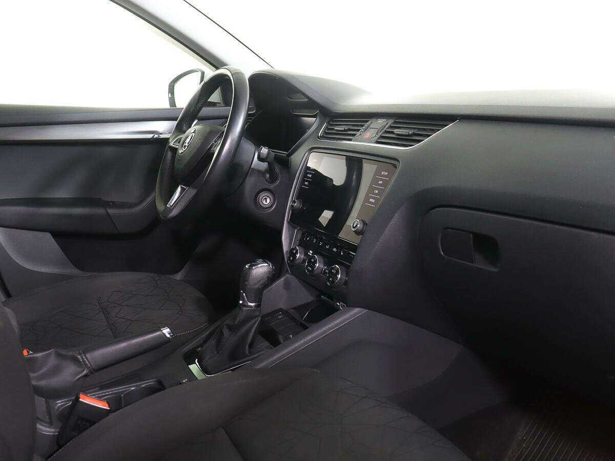 Skoda Octavia с пробегом — 2019 год. Фото: #7