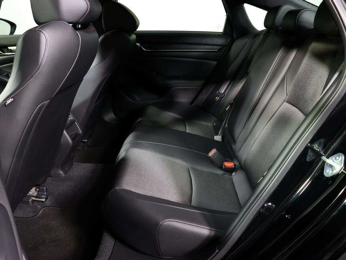 Honda Accord с пробегом — 2022 год. Фото: #7