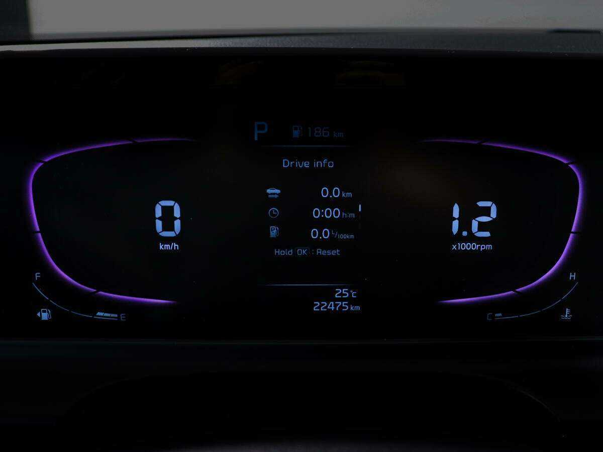 Kia Seltos с пробегом — 2023 год. Фото: #10