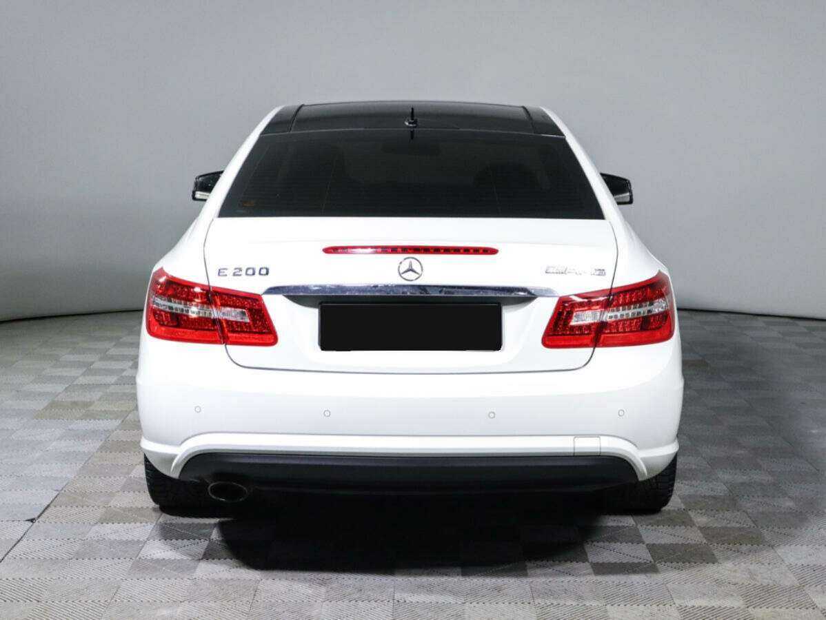 Mercedes-Benz E-Класс с пробегом — 2013 год. Фото: #4