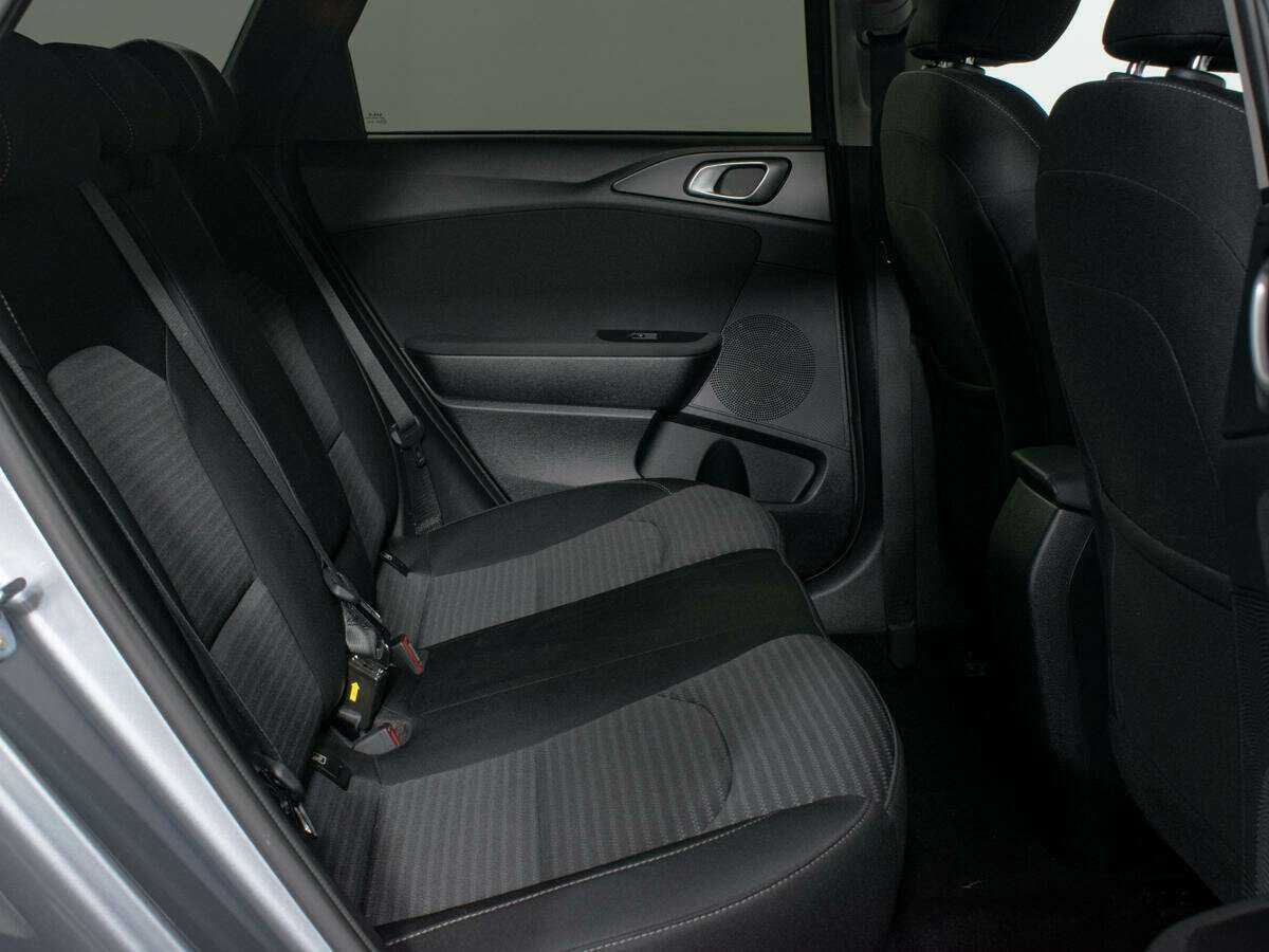 Kia Ceed с пробегом — 2021 год. Фото: #9