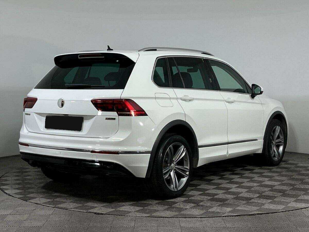 Volkswagen Tiguan с пробегом — 2018 год. Фото: #3
