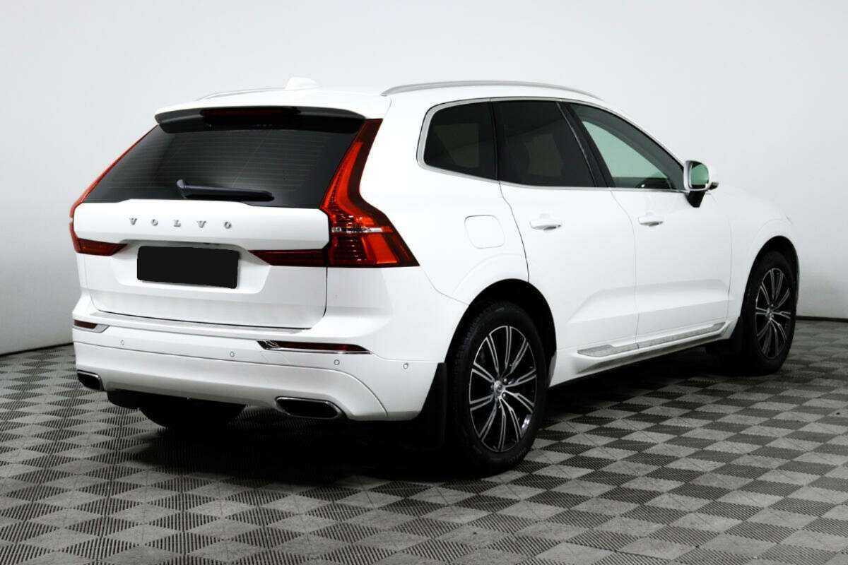 Volvo XC60 с пробегом — 2018 год. Фото: #4