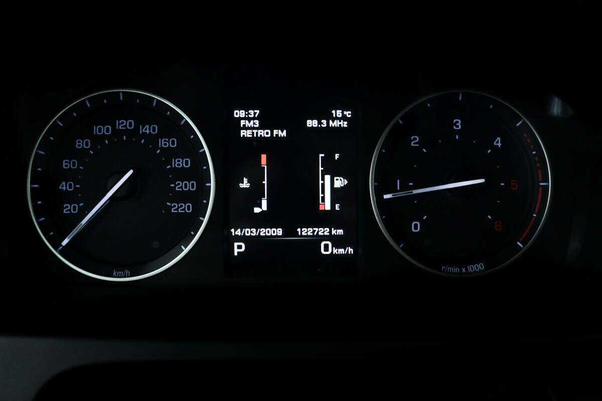 Land Rover Freelander с пробегом — 2014 год. Фото: #9