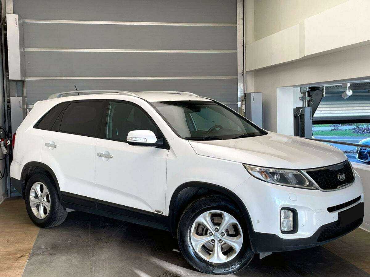 Kia Sorento с пробегом — 2015 год. Фото: #2