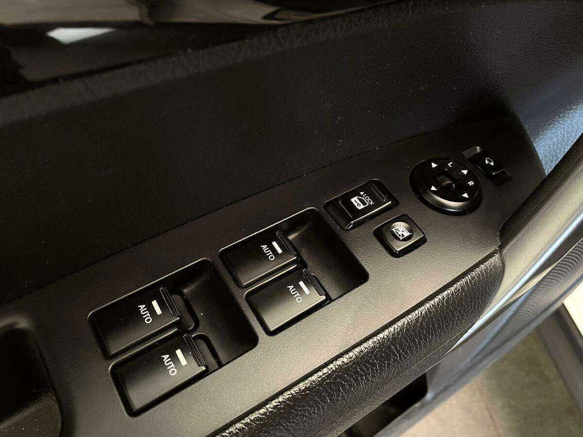 Kia Sorento с пробегом — 2015 год. Фото: #11