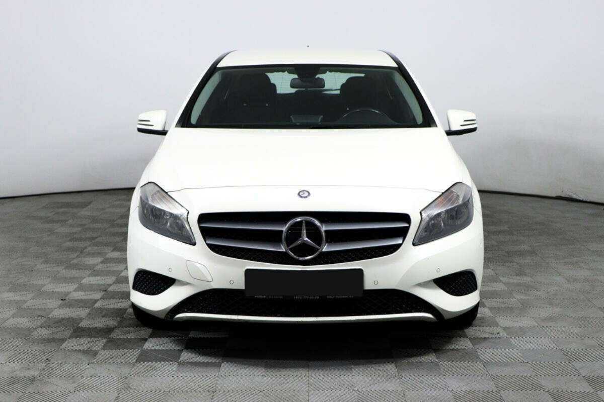 Mercedes-Benz A-Класс с пробегом — 2014 год. Фото: #1