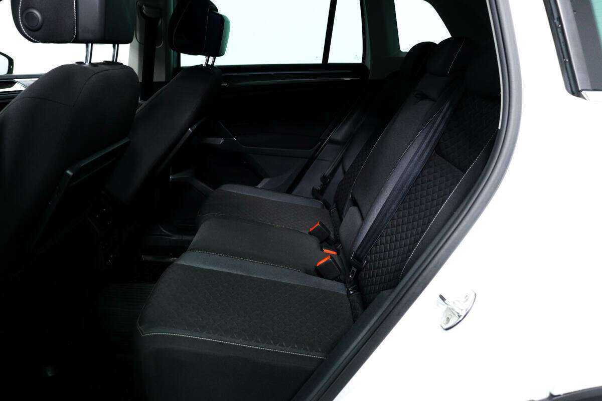 Volkswagen Tiguan с пробегом — 2018 год. Фото: #10