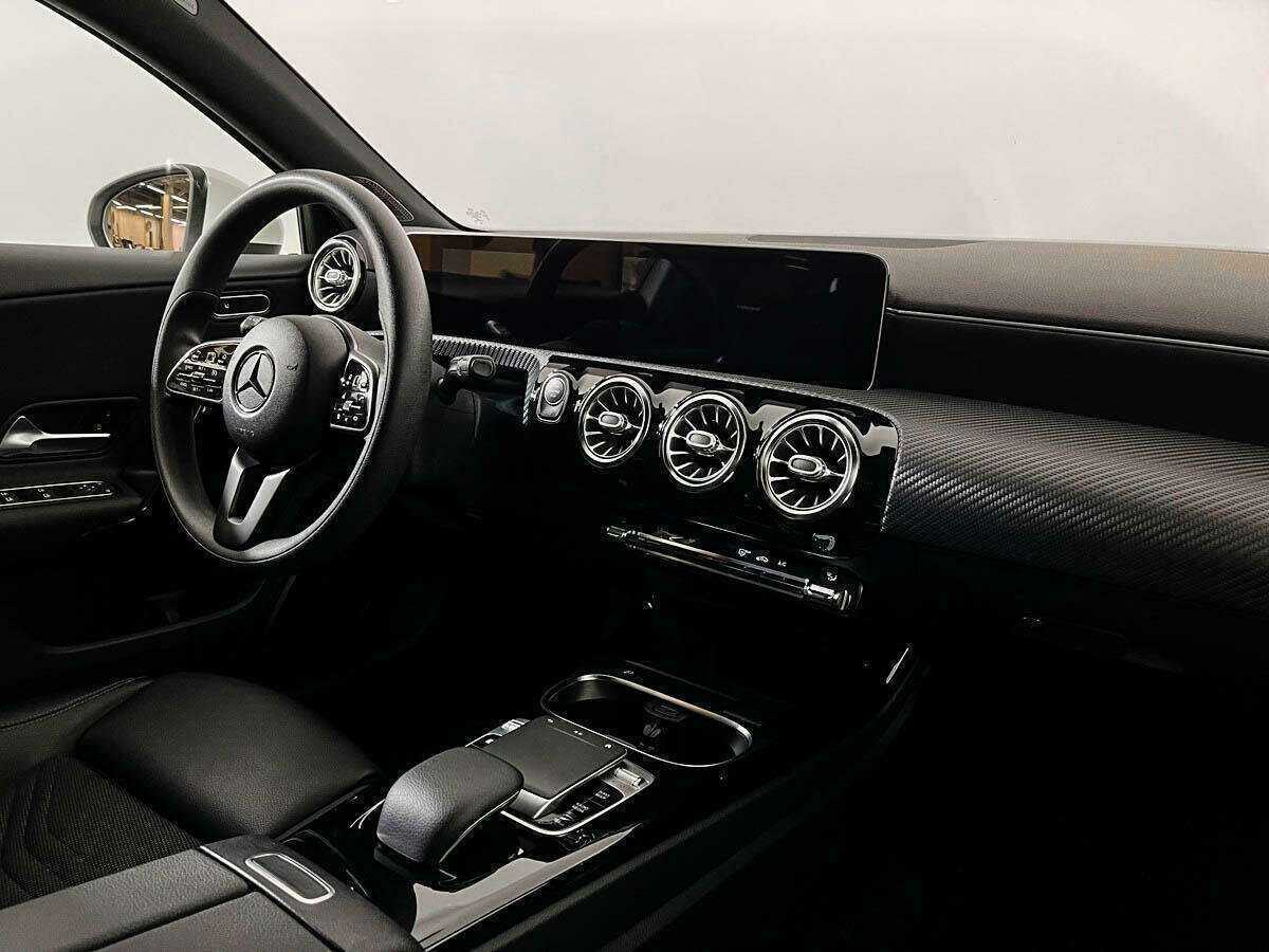 Mercedes-Benz A-Класс с пробегом — 2018 год. Фото: #8