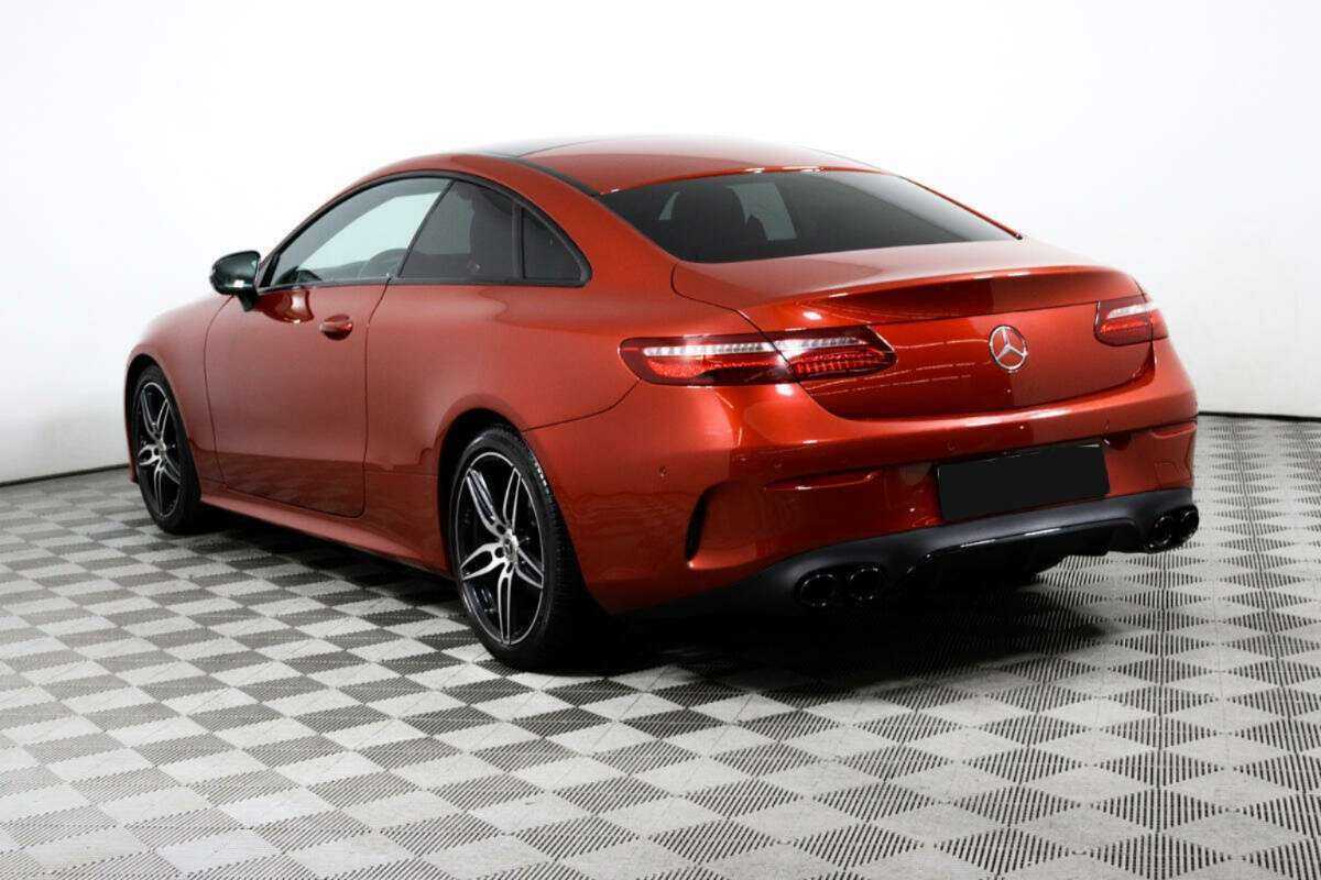 Mercedes-Benz E-Класс с пробегом — 2017 год. Фото: #6